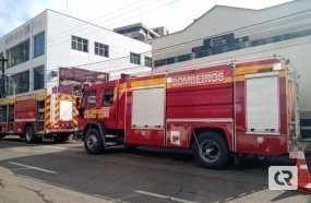 Princípio de incêndio em restaurante mobiliza Bombeiros 