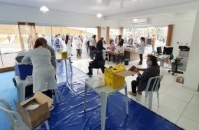 Joaçaba vacina pessoas com 58 e 59 anos nesta quarta-feira