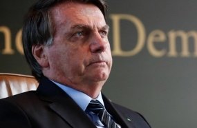 PGR pede inquérito para investigar se Bolsonaro cometeu crime 