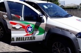 Homem armado ameaça matar colega por ciúmes da namorada