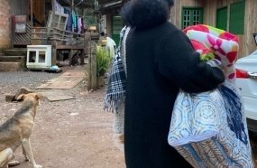 ONG Dindos do Bem fornece cobertas e roupas para comunidades carentes
