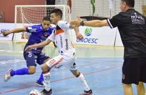Joaçaba Futsal é derrotado pelo Joinville por 3 a 1