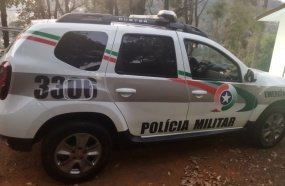 Indivíduo é preso após furtar litro de whisky em supermercado