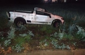 Motorista sofre fratura exposta após capotar veículo na SC-135