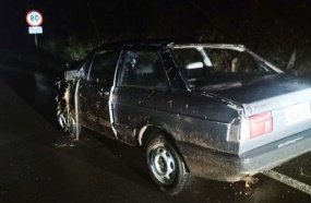 Jovem fica ferido após colidir carro contra barranco na SC-150