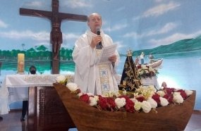 Missa celebra o Dia da Padroeira do Brasil na Estação Luzerna