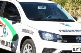 Motorista é detido após chamar moradores de “macacos” 