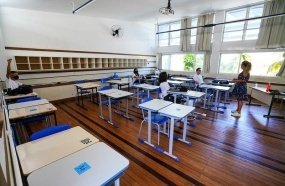 Maioria dos profissionais da educação está com vacinação completa
