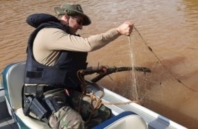 Polícia Militar Ambiental flagra pesca irregular e apreende redes 