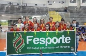 Herval d´Oeste é destaque no futsal masculino e feminino da Olesc 