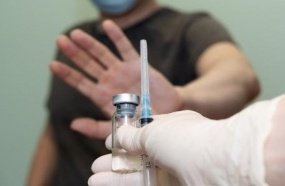 Portaria proíbe demissão de trabalhador não vacinado 