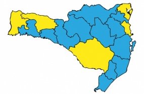Estado mantém redução das taxas de casos graves e mortes