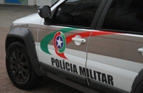 Suspeito de tentativa de assalto é preso após invadir propriedade