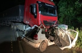 Motorista morre após ter carro atingido por carreta na SC-135