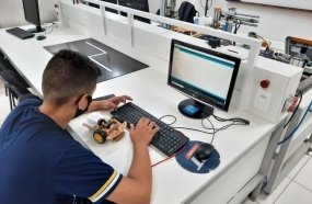 Alunos do CERT participam do Projeto Letramento Digital