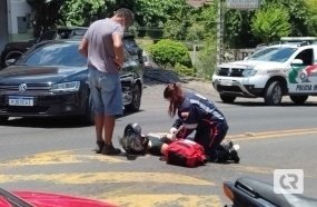 Jovem fica ferida após sofrer queda de motocicleta em Joaçaba