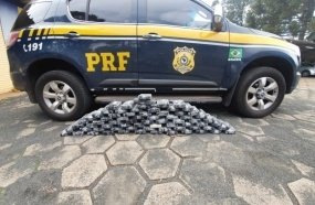 Motorista preso com 75 kg de cocaína é condenado a 11 anos de prisão