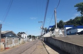 Vereador comemora destinação de recursos para recapear ruas 