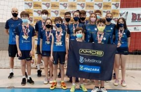 Joaçaba conquista 21 medalhas no Estadual de Badminton 