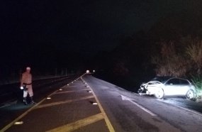 Motorista fica ferido após saída de pista na SC-453 