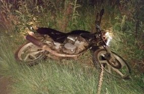 Homem é encontrado ferido após sofrer acidente de moto na BR-470  