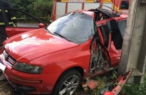 Homem morre após veículo colidir contra poste na SC-135 