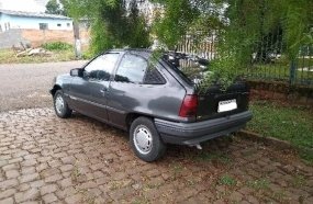 Polícia Militar recupera veículo furtado em Campos Novos