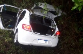 Cinco pessoas ficam feridas após saída de pista na BR-282 