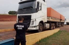 Quatro homens são presos por furto de 43 toneladas de milho 