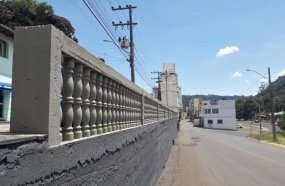 Prefeitura de Herval d´Oeste revitaliza espaços públicos 