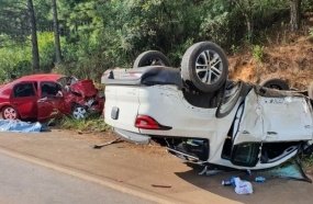 Quatro pessoas morrem após colisão entre veículos na SC-350