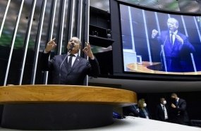 Congresso derruba veto à renegociação de dívidas do Simples Nacional