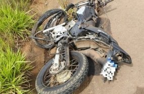 Colisão frontal entre carro e moto mata jovem em Capinzal 