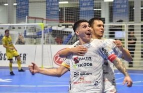 Joaçaba Futsal empata em 3 a 3 com o Jaraguá 