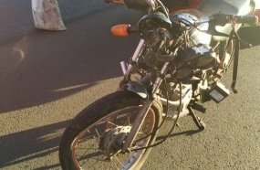 Colisão entre carro e moto deixa jovens gravemente feridos na SC-135