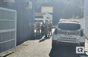 Suspeito de ter degolado enteada em Treze Tílias se entrega à polícia