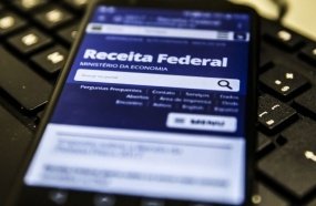 Receita paga lote residual de restituição do IRPF