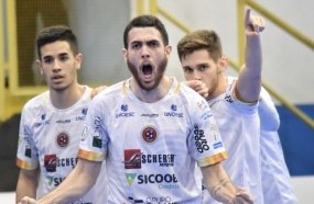 Joaçaba Futsal empata com o São José em 4 a 4