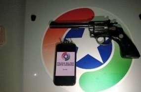 Motorista é preso após PM encontrar revólver durante abordagem
