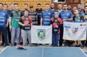 Torneio de tênis de mesa envolveu a comunidade em Joaçaba