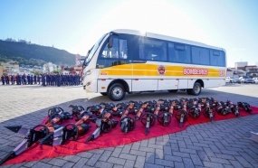 Estado entrega R$ 15,3 milhões em equipamentos para os Bombeiros 