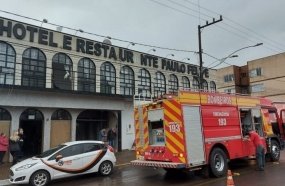 Princípio de incêndio em restaurante mobiliza Bombeiros 