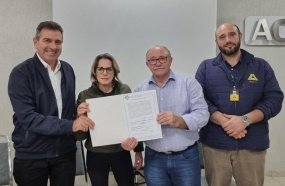 Prefeito autoriza pavimentação de ruas no bairro Santa Tereza