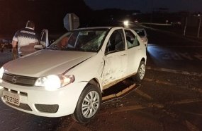Colisão entre veículos deixa casal ferido no Trevão de Irani