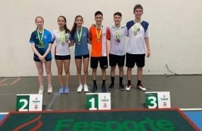 Joaçaba é ouro no Badminton masculino e feminino dos Jogos Escolares
