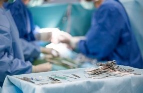 Jovem que retirou testículo por diagnóstico médico errado será indenizado