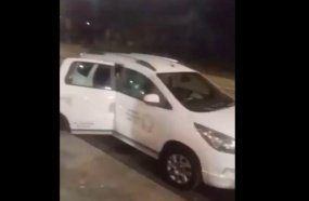 Servidor é exonerado após vídeo mostrar veículo oficial em frente a um bar