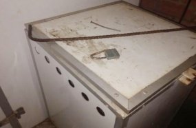 Ladrão é trancado em trailer de lanches após arrombar estabelecimento