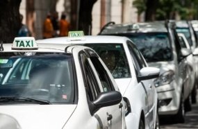 Prefeituras iniciam cadastro de taxistas para o pagamento do auxílio