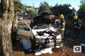 Picape que transportava óleo diesel pega fogo em Joaçaba